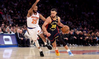 这是中后卫？范德芬长途奔袭神似孙兴慜的普斯卡什奖进球